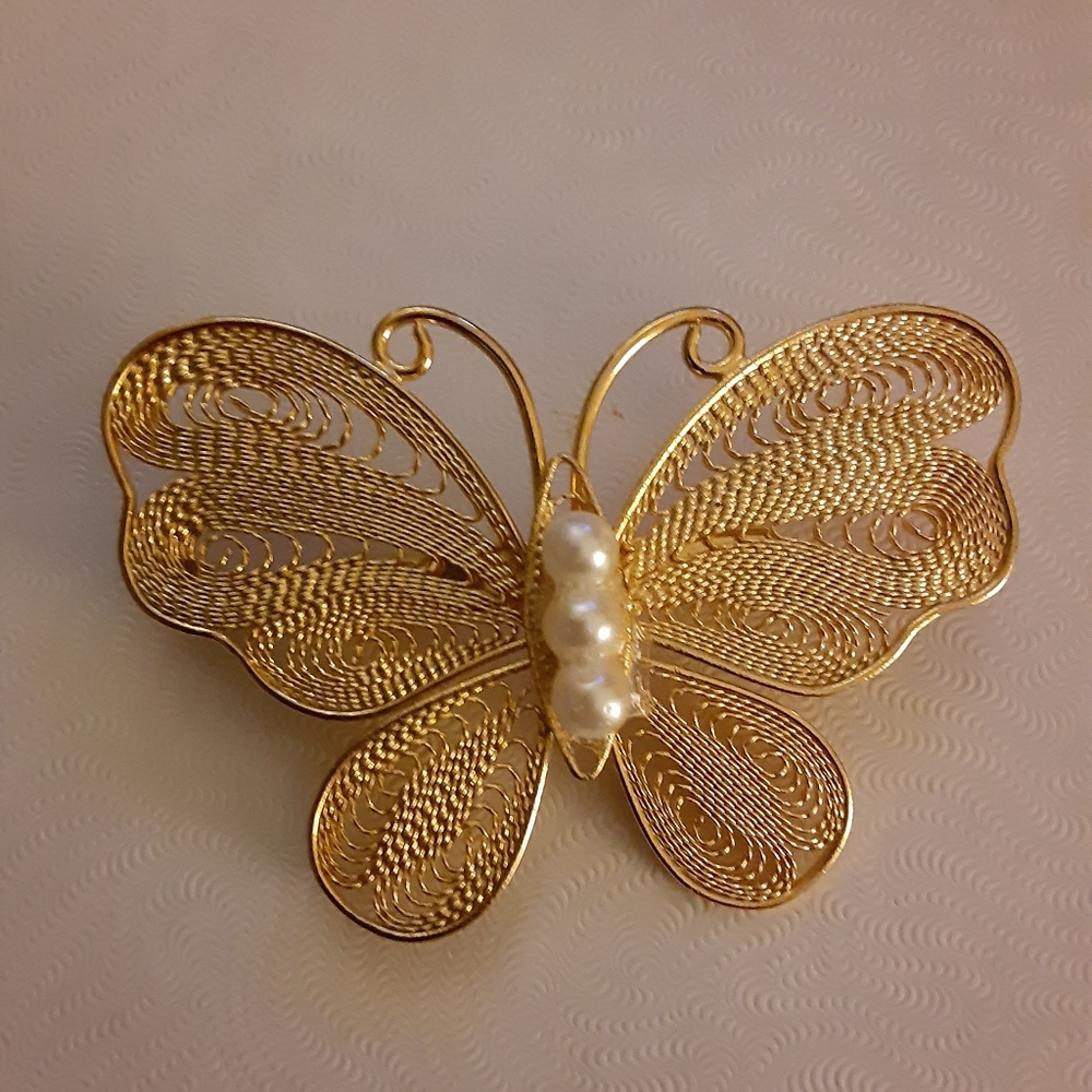 Vintage Faux Pearl Goldtone Filigree Butterfly Brooch